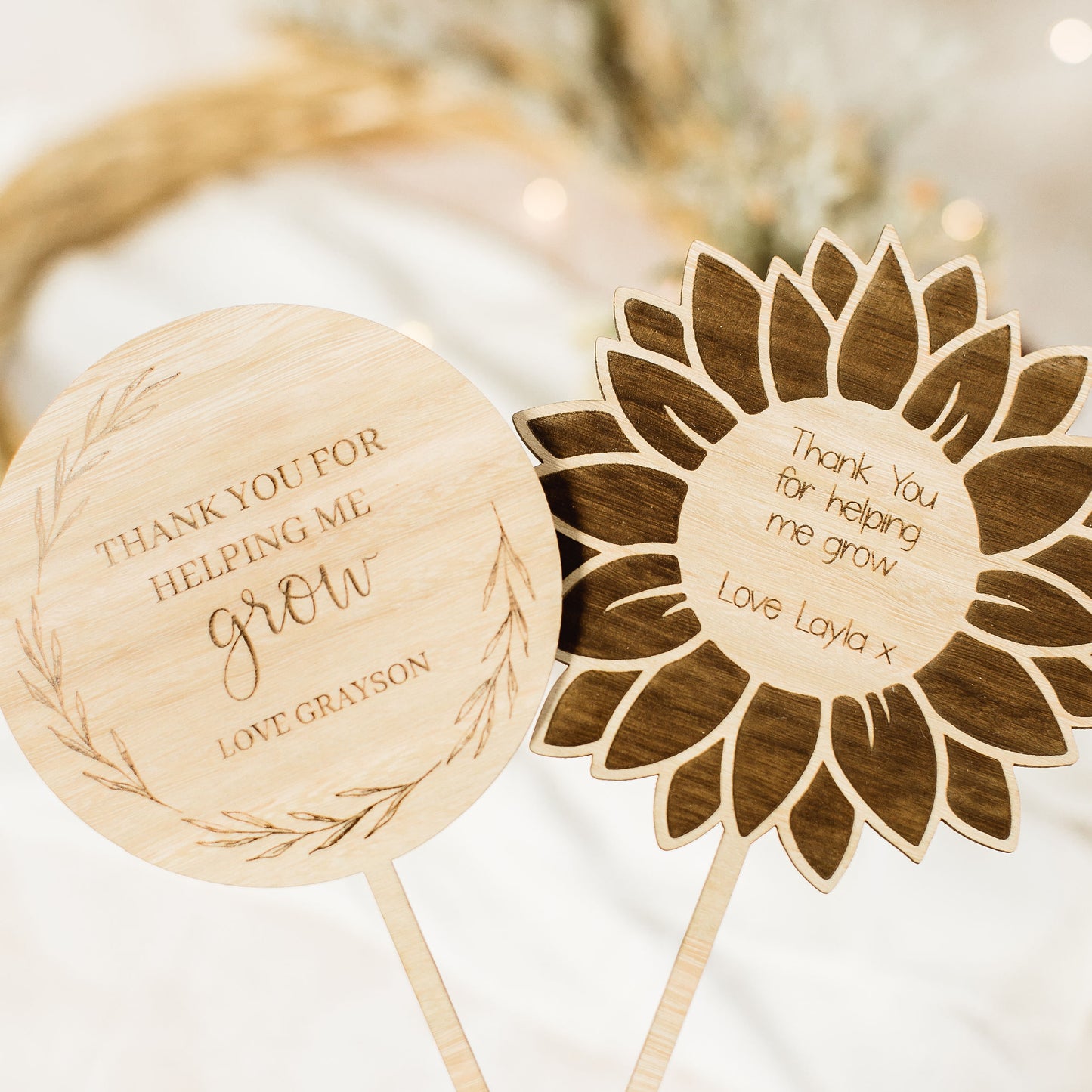 WOODEN THANK YOU FLOWER PLAQUE